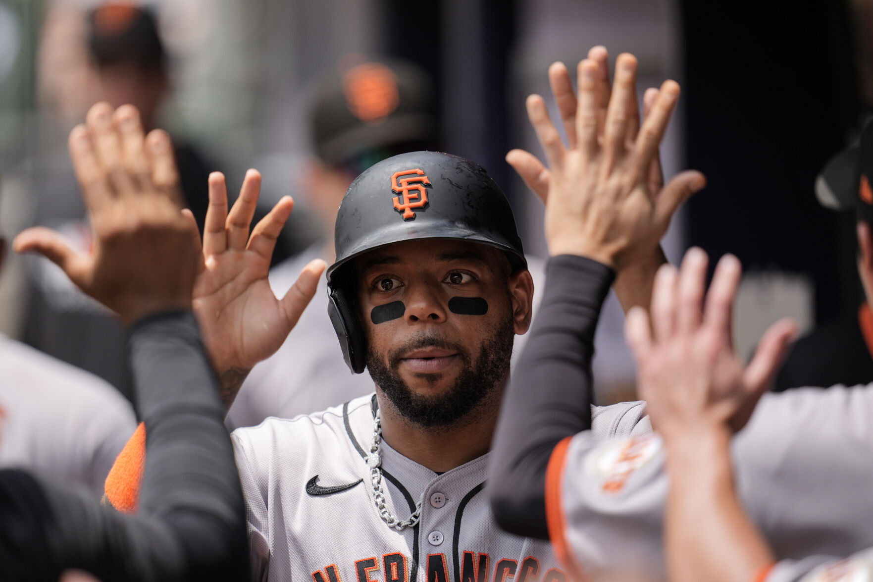 Giants Braves Baseball